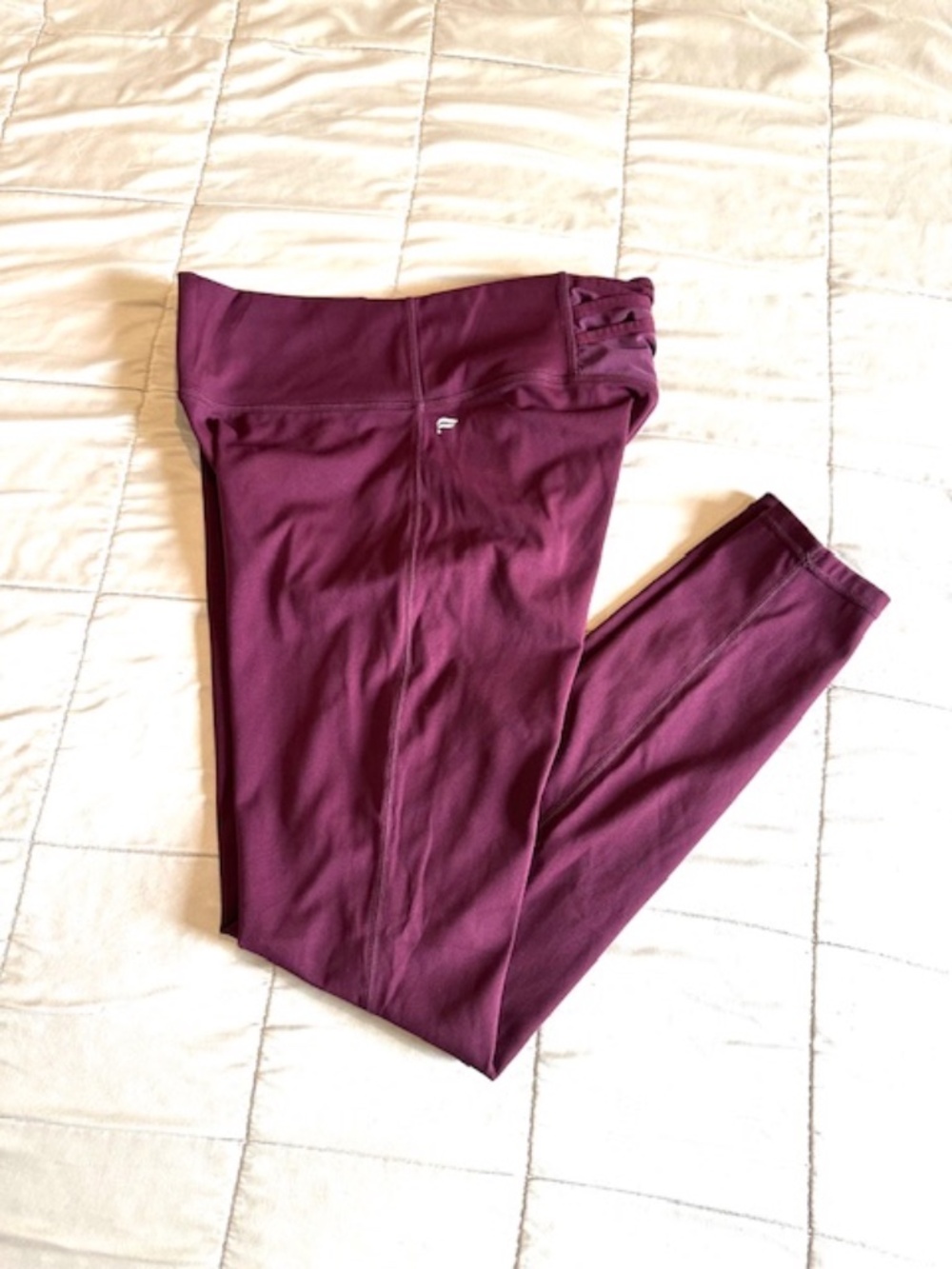 Fabletics Motion365 Burgundy High Waisted Leggings - Picture 2 of 9